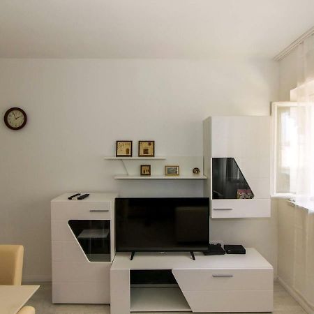 Roli Hotel Zara Esterno foto