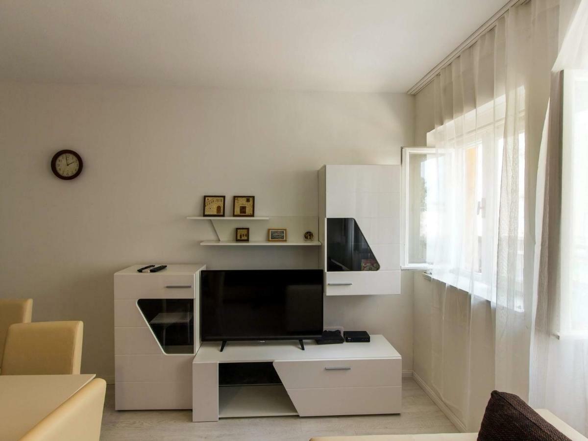 Roli Hotel Zara Esterno foto