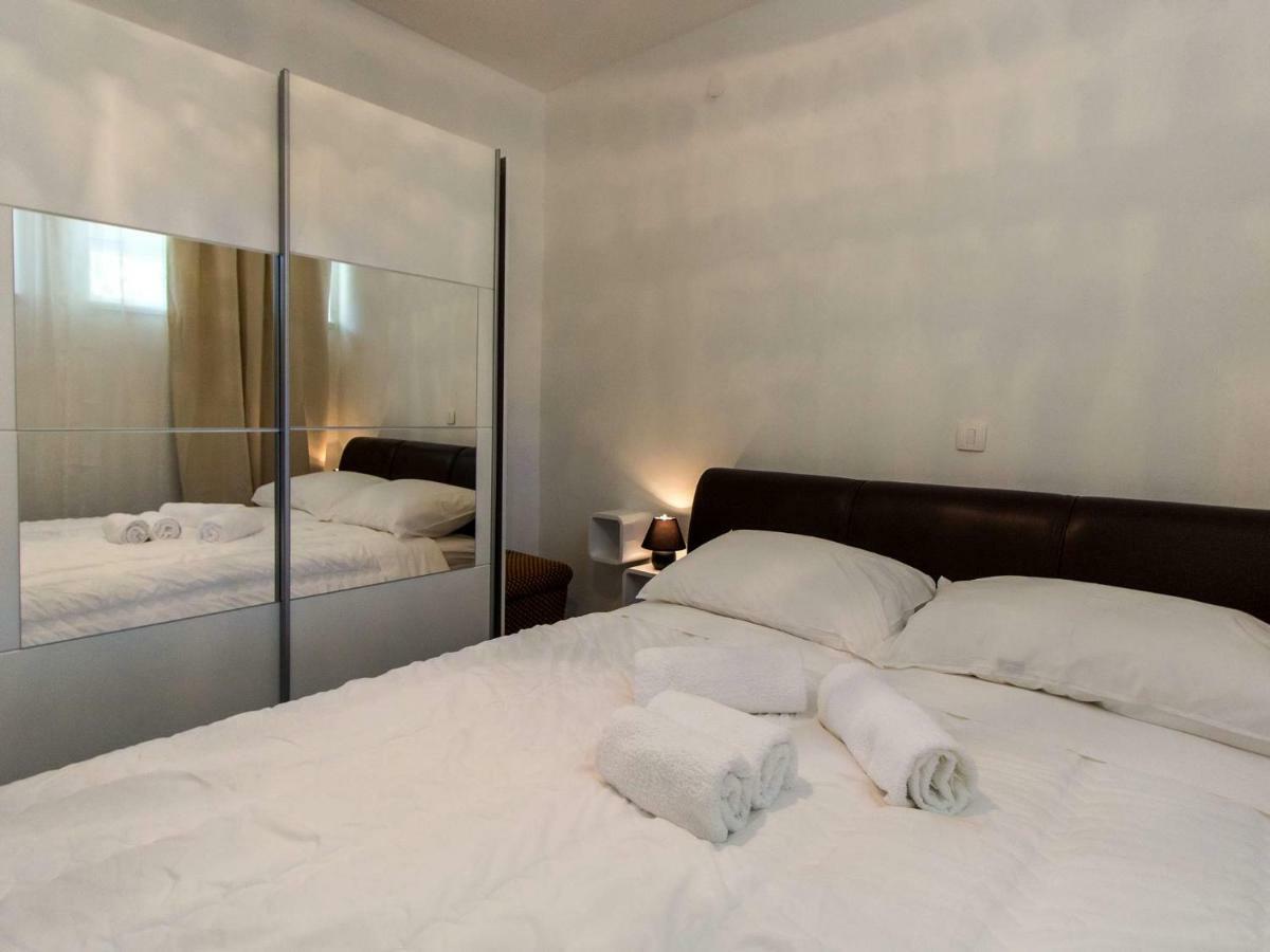 Roli Hotel Zara Esterno foto